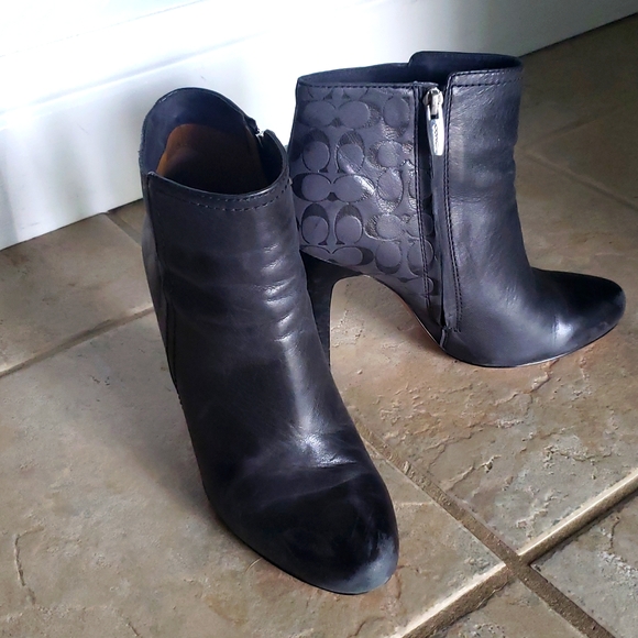Coach Hanni soft leather booties size 7.5 - Picture 3 of 14